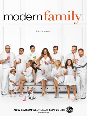 Xem phim Modern Family Season 10