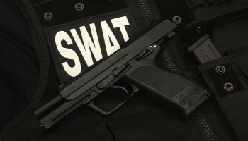 Xem phim S.W.A.T. online